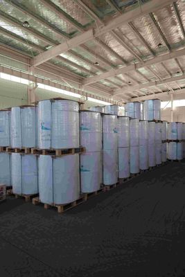 Schwarze Bild-Wärmeetiketten Papierrolle für den Einzelhandel Logistik Gesundheitswesen Industrie Hitzeempfindliches Material Glanzveredelung